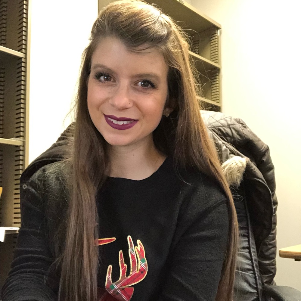 Meet your Posher, Courtney